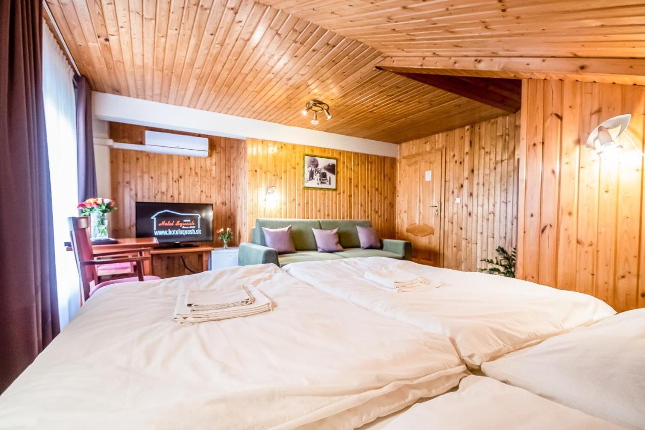 Hotel Squash Centrum Prievidza Exterior foto