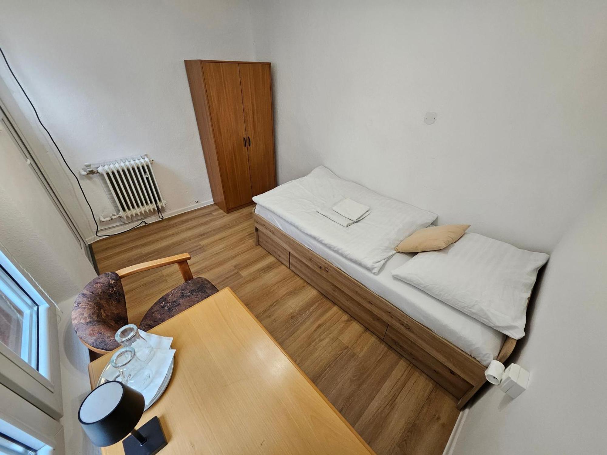 Hotel Squash Centrum Prievidza Quarto foto